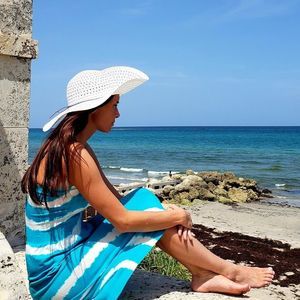 Meet your Posher, Daisey